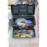 A PLASTIC TOOL BOX WITH AN ASSORTMENT OF TOOLS TO INCLUDE SCREW DRIVERS AND A HAMMER ETC
