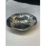 A STERLING SILVER CIRCULAR DISH