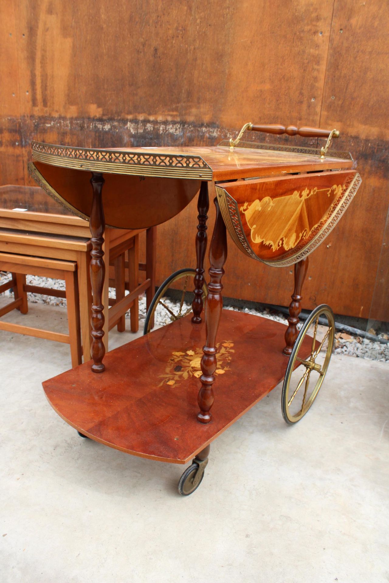 AN ITALIAN MARQUETRY TWO TIER DROP-LEAF TROLLEY WITH PIERCED BRASS GALLERY - Image 4 of 6