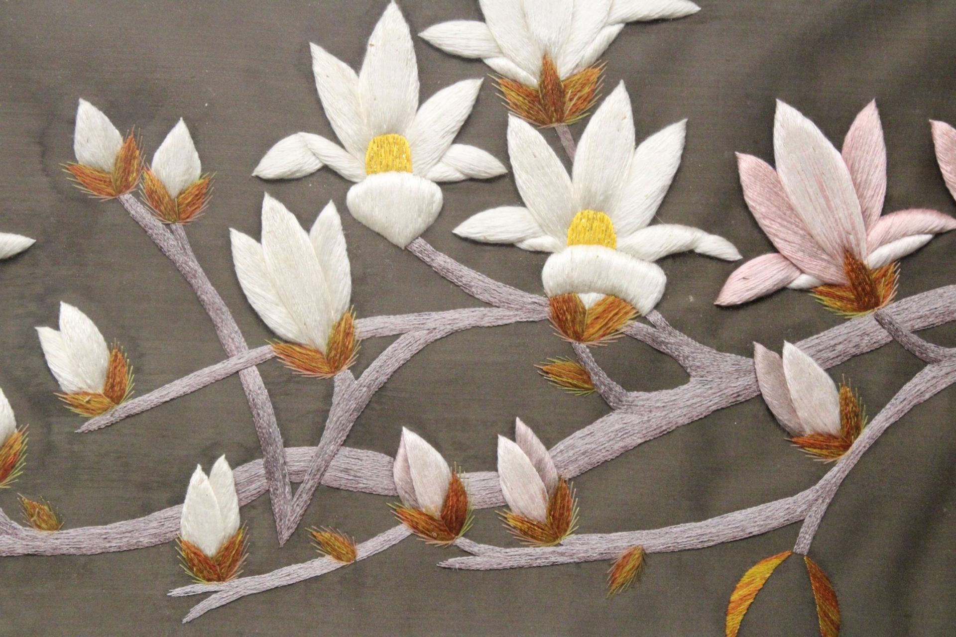 A 3D EFFECT, EMBROIDERED, FRAMED FLORAL PICTURE ON FABRIC - Image 2 of 3