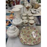 A QUANTITY OF COLLECTABLE CERAMICS TO INCLUDE A ROYAL ALBERT OLD COUNTRY ROSES COFFEEPOT AND MUGS,