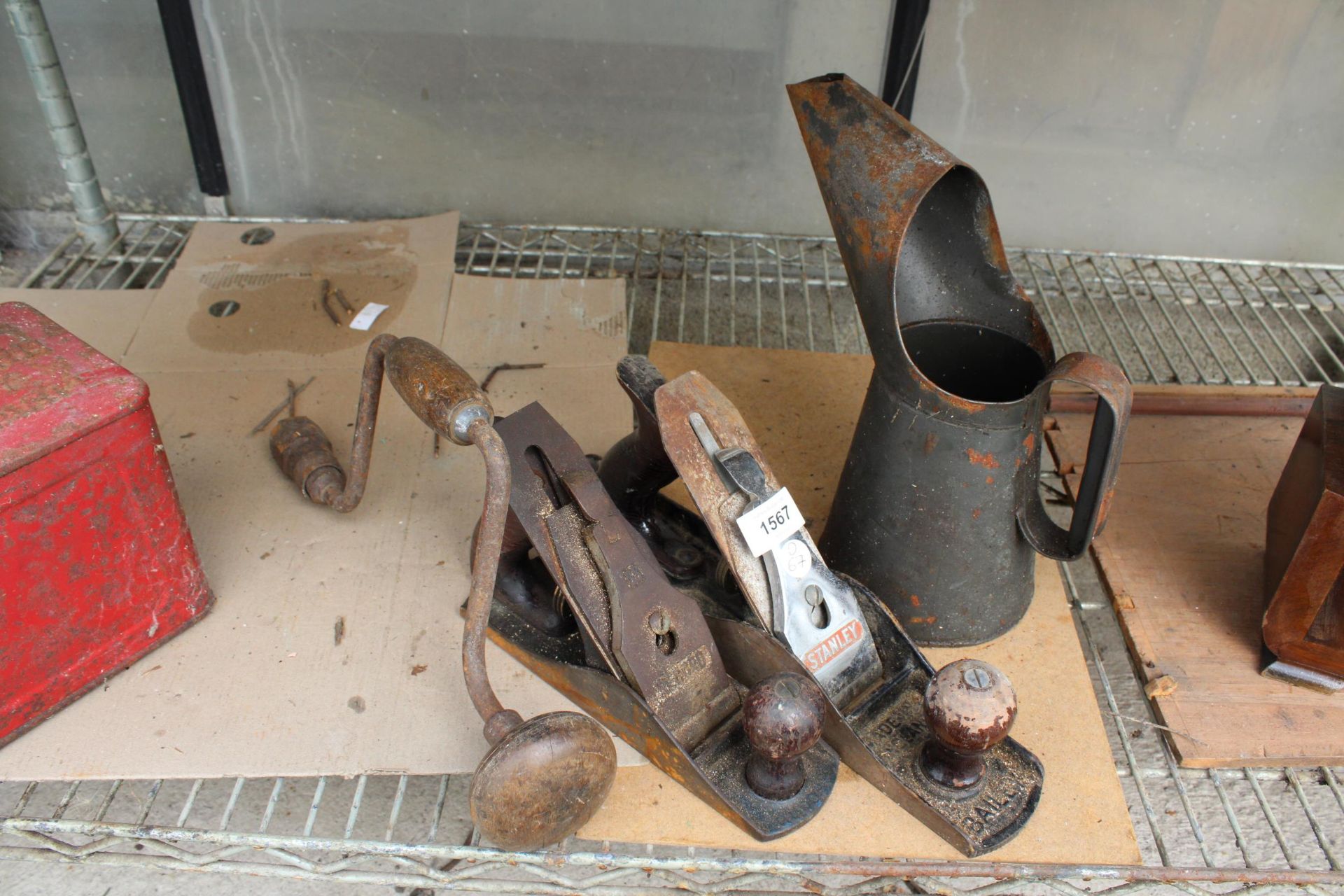 TWO VINTYAGE WOOD PLANES, A BRACE DRILL AND AN OIL JUG