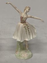 A COALPORT FIGURINE "DAME ANTOINETTE SIBLEY" FROM THE ROYAL ACADEMY OF DANCING COLLECTION