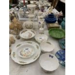 A QUANTITY OF AYNSLEY COTTAGE GARDEN TO INCLUDE A FOOTED PEDESTAL BOWL, VASES, BELL, TRINKET DISHES,
