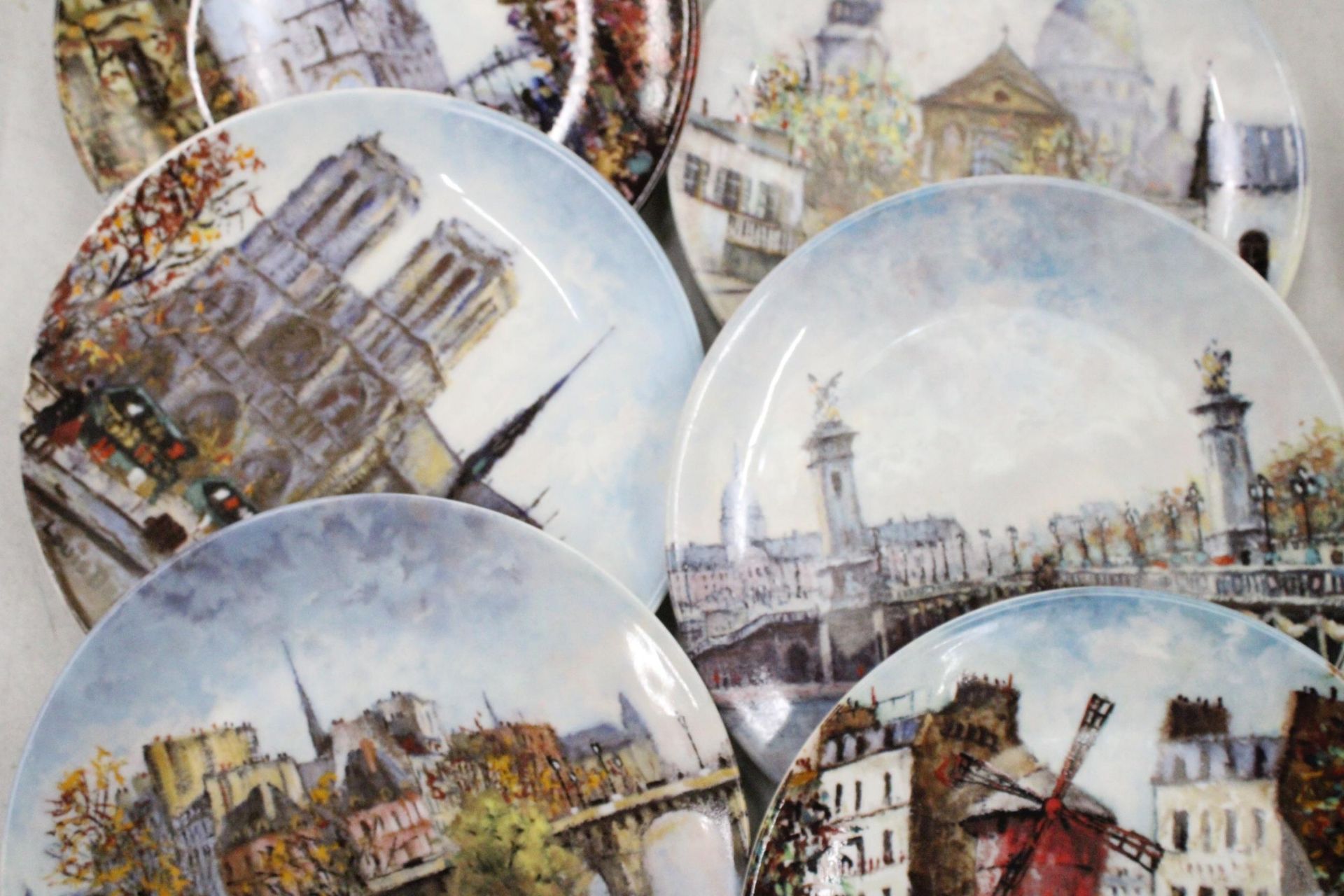 A COLLECTION OF 9 LIMOGES, LIMITED EDITION CABINET PLATES, WITH FRENCH IMAGES - Image 3 of 6
