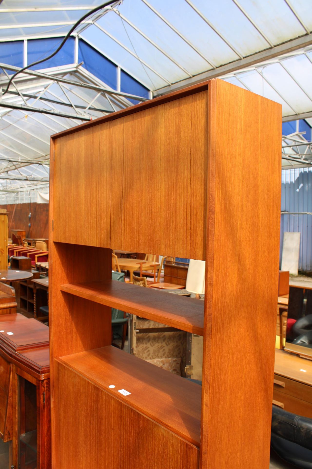 A RETRO TEAK G.PLAN BUREAU BOOKCASE WITH SLIDING DRAWERS TO BASE, 30" WIDE - Image 3 of 5