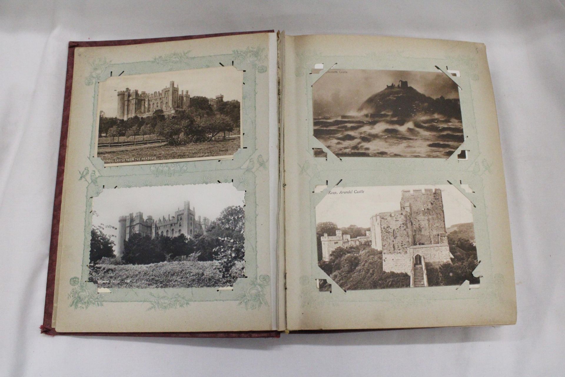 TWO POSTCARD ALBUMS INCLUDING YORK, WARWICK CASTLE ETC - Image 6 of 7
