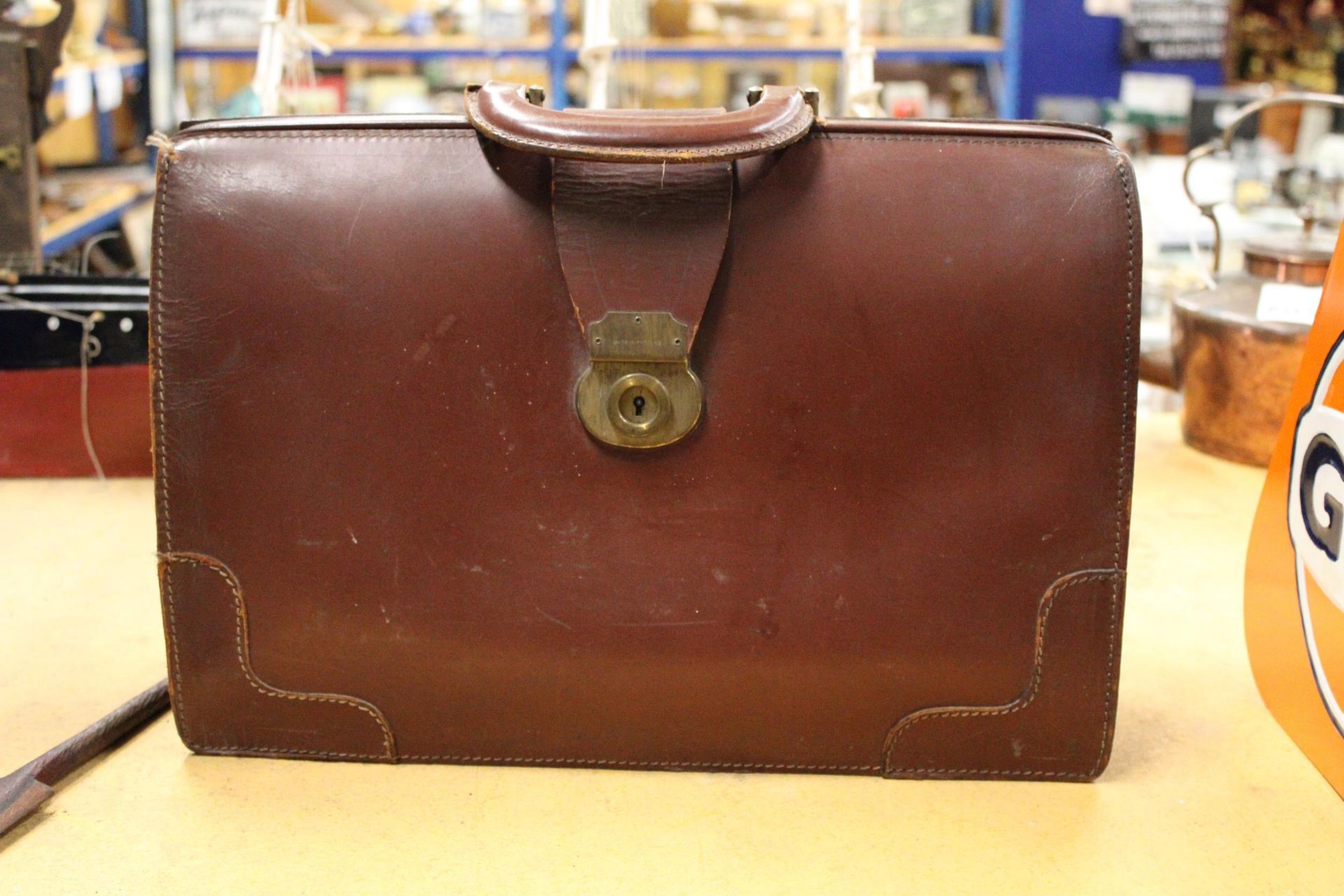 TWO VINTAGE BRIEFCASES - Image 3 of 6