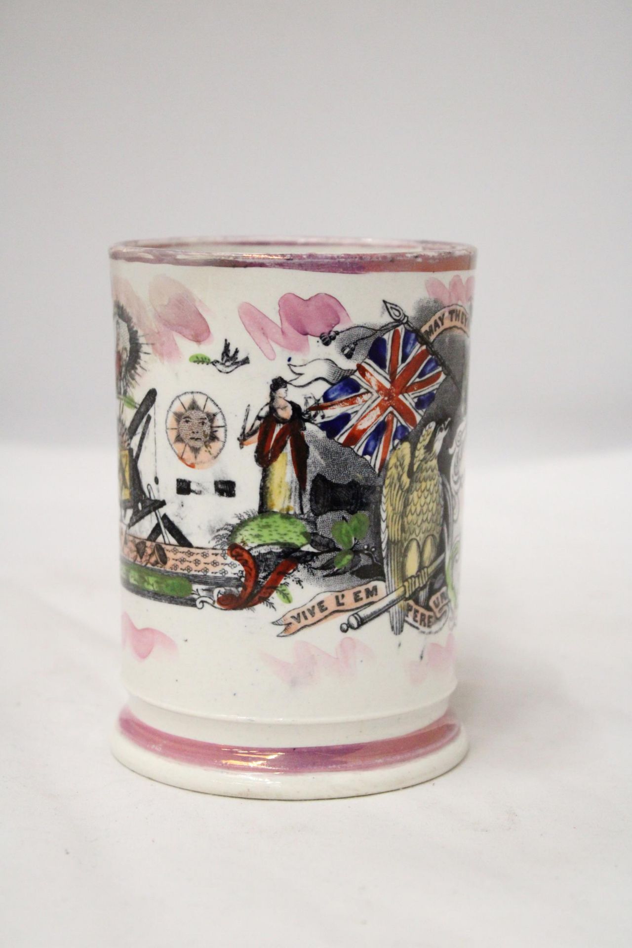 A 19TH CENTURY STAFFORDSHIRE POTTERY FROG MUG WITH 'GOD SAVE THE QUEEN' EMBLEM - Image 2 of 5