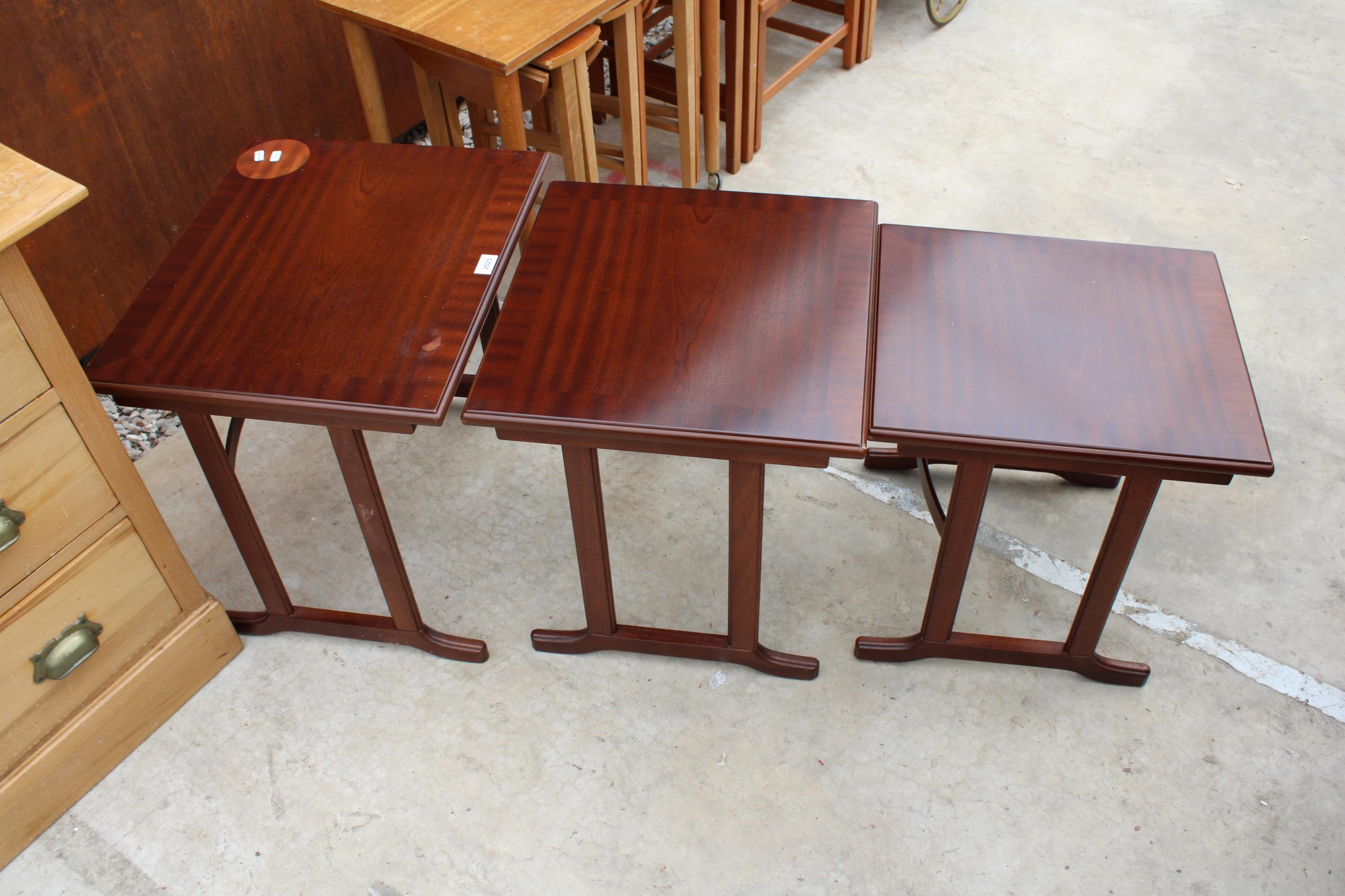 A NEST OF THREE MAHOGANY AND CROSSBANDED G.PLAN TABLES - Image 3 of 3