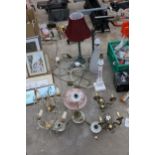 AN ASSORTMENT OF VARIOUS LAMPS AND LIGHT FITTINGS ETC