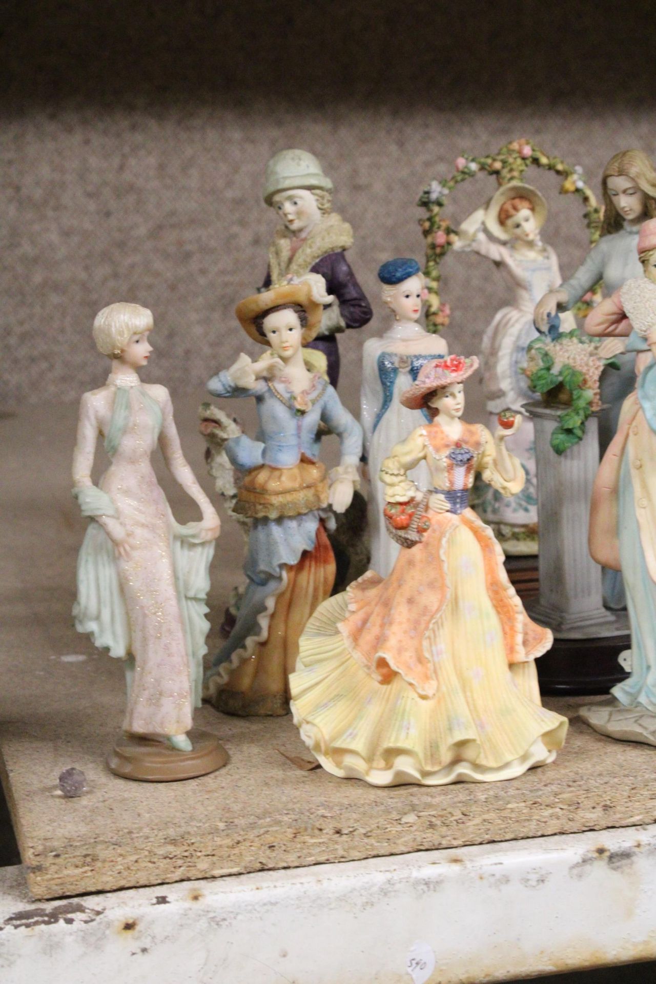 A COLLECTION OF TEN LADY FIGURINES - Image 2 of 5