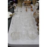 A COLLECTION OF GLASSES TO INCLUDE ETCJED WINE GLASSES, SHERRY, ETC