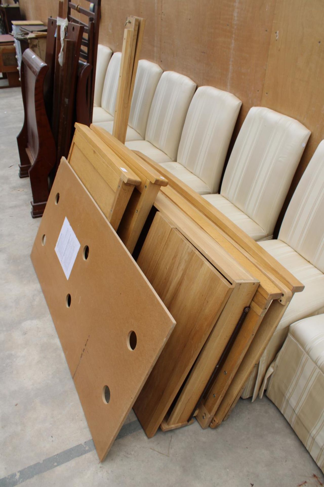 A PAIR OF OAK SINGLE BEDSTEAD