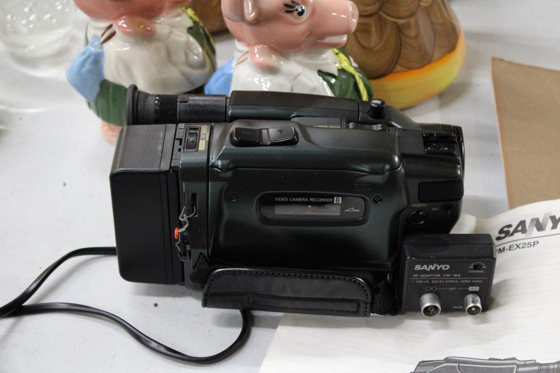 A SANYO, 8MM, CAMCORDER, VM-EX25P, WITH INSTRUCTIONS - Image 5 of 7