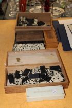 A QUANTITY OF VINTAGE 'JUBILEE' DOMINOES IN BOXES