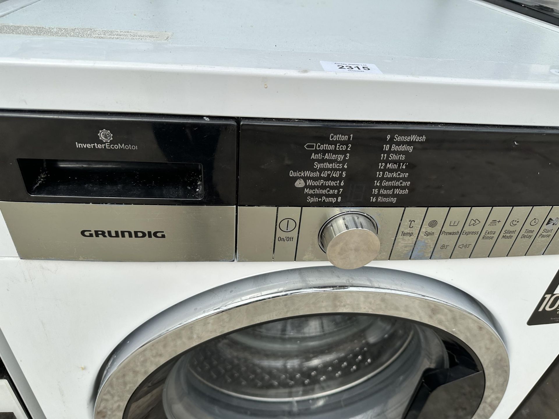 A WHITE GRUNDIG 8KG WASHING MACHINE - Image 2 of 3