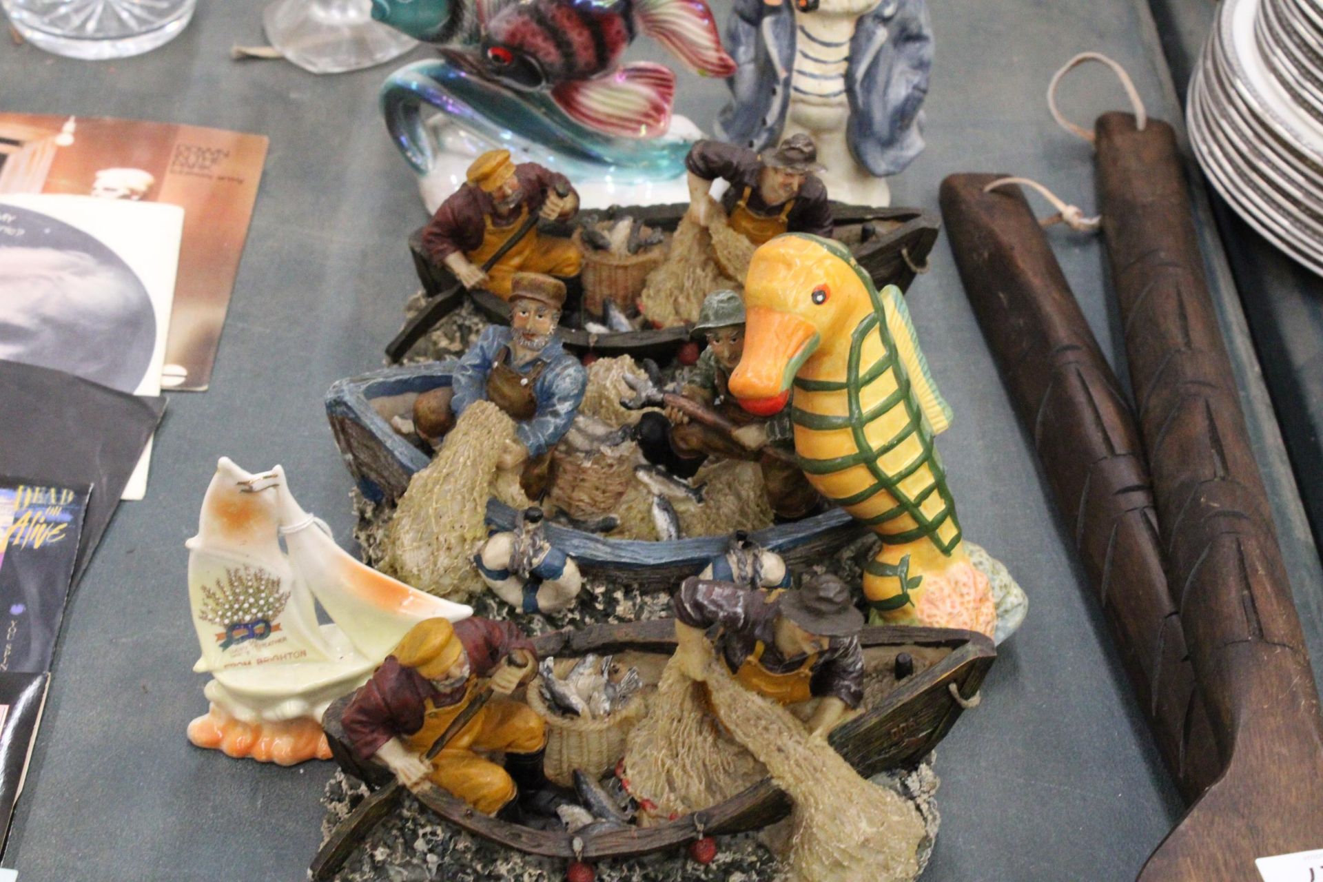 A COLLECTION OF NAUTICAL THEMED FIGURES - Image 3 of 5