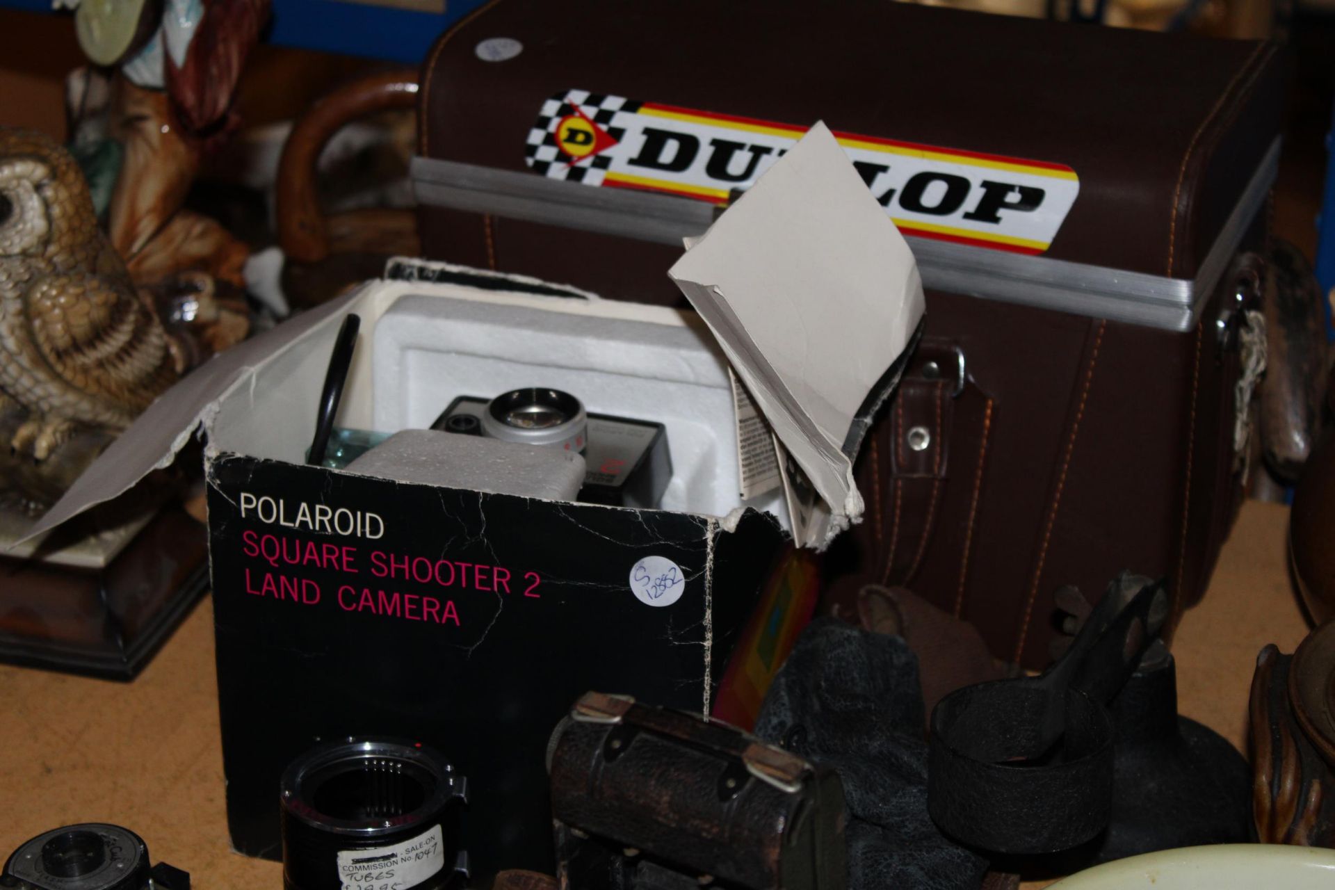 A COLLECTION OF VINTAGE CAMERAS, SOME FOR SPARES AND PARTS, TO INCLUDE AN ENSIGN 'MULCHRO' - Image 6 of 6