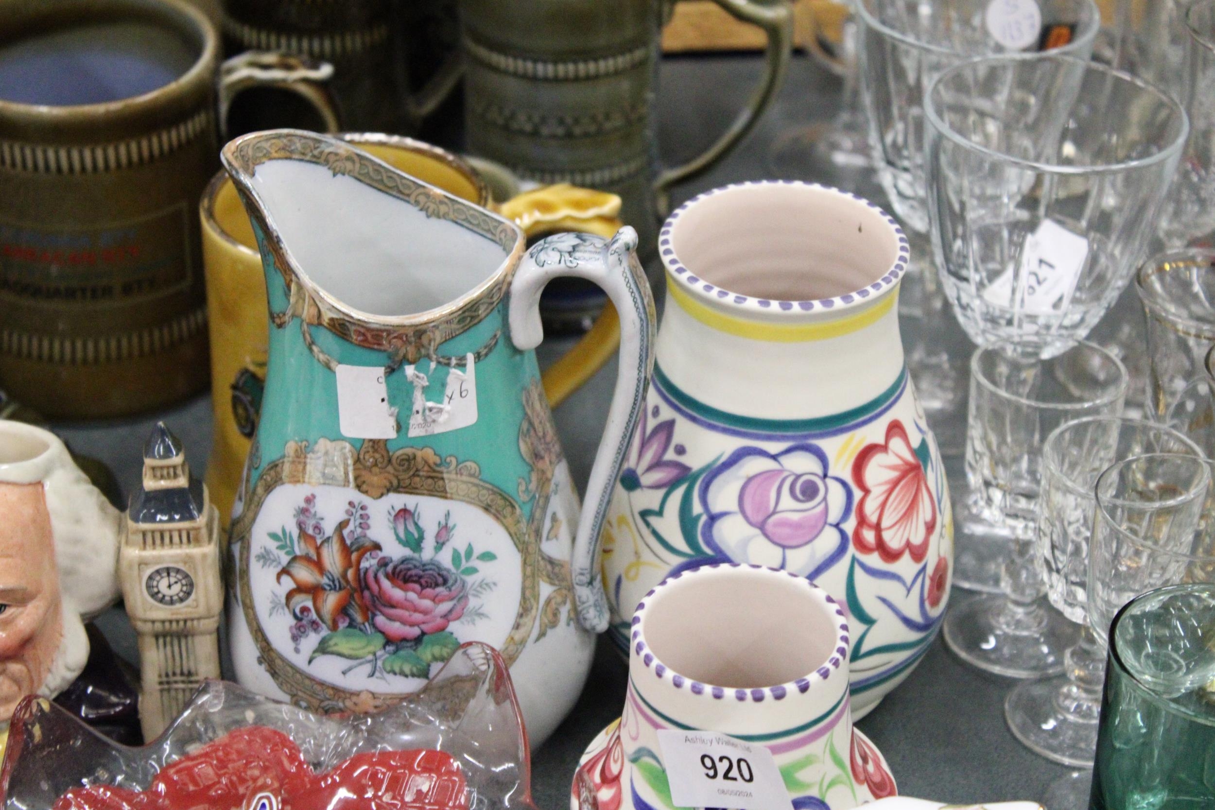 A QUANTITY OF CERAMICS TO INCLUDE POOLE POTTERY VASES, AN AYNSLEY OWL TRINKET BOX, SMALL TOBY - Image 8 of 8