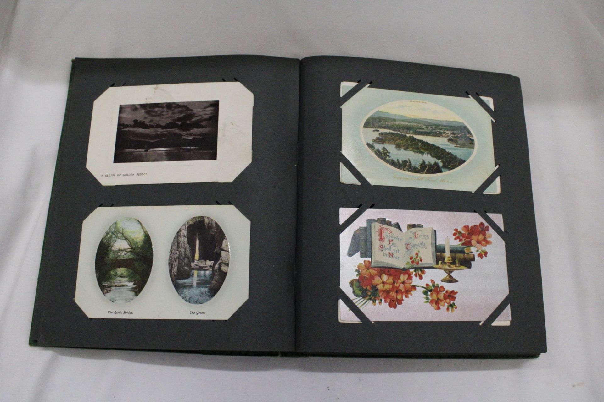 TWO POSTCARD ALBUMS INCLUDING YORK, WARWICK CASTLE ETC - Image 3 of 7