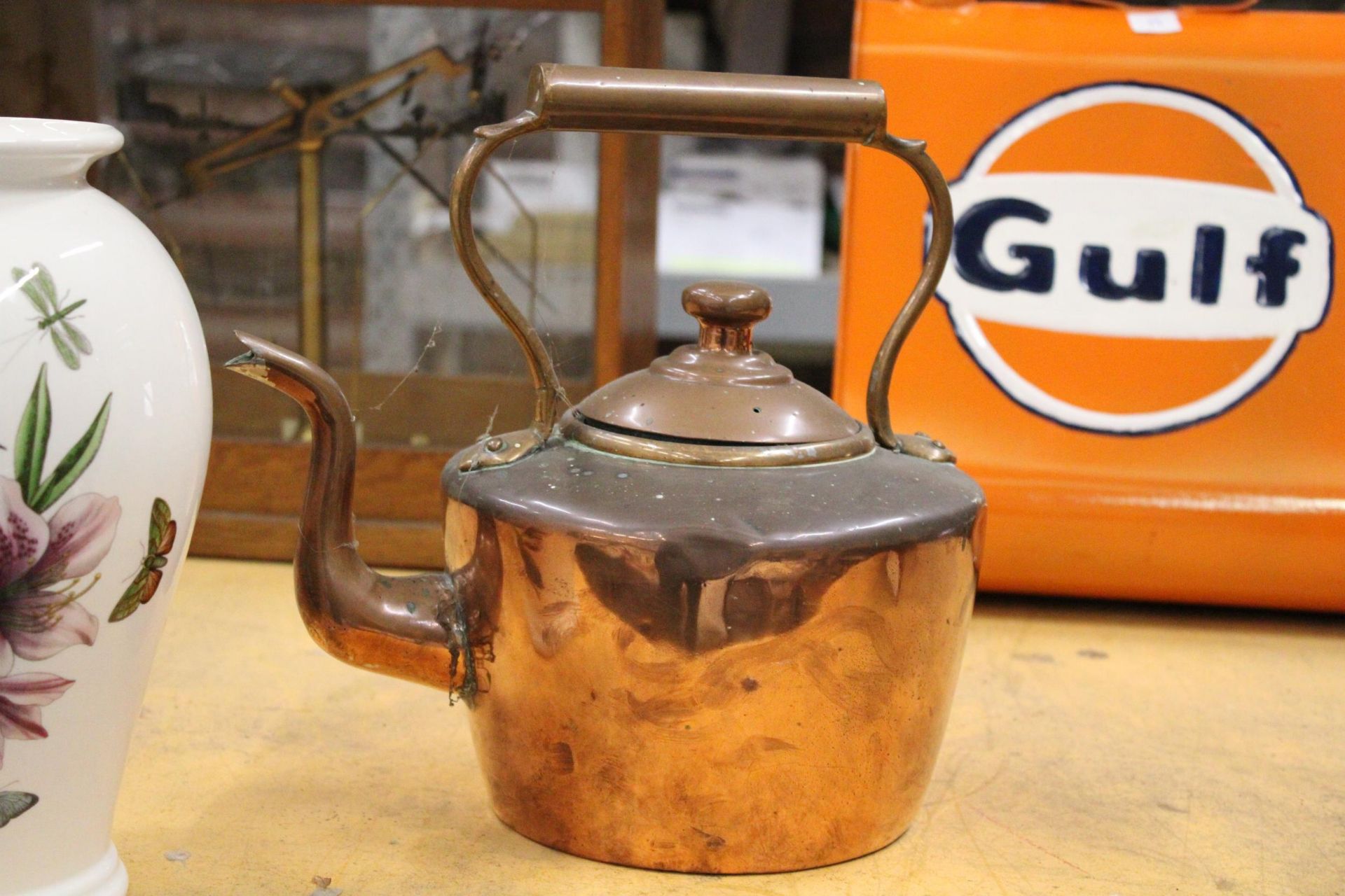 TWO LARGE COPPER KETTLES - Image 3 of 4