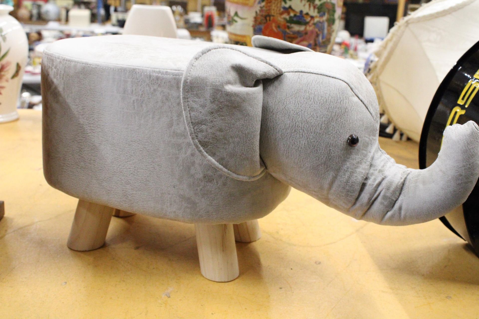 AN ELEPHANT FOOTSTOOL - AS NEW, HEIGHT 28CM, LENGTH APPROX 52CM - Image 4 of 5