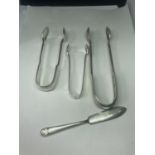 FOUE SILVER PLATED ITEMS TO INCLUDE THREE SETS OF NIPS AND A BUTTER KNIFE