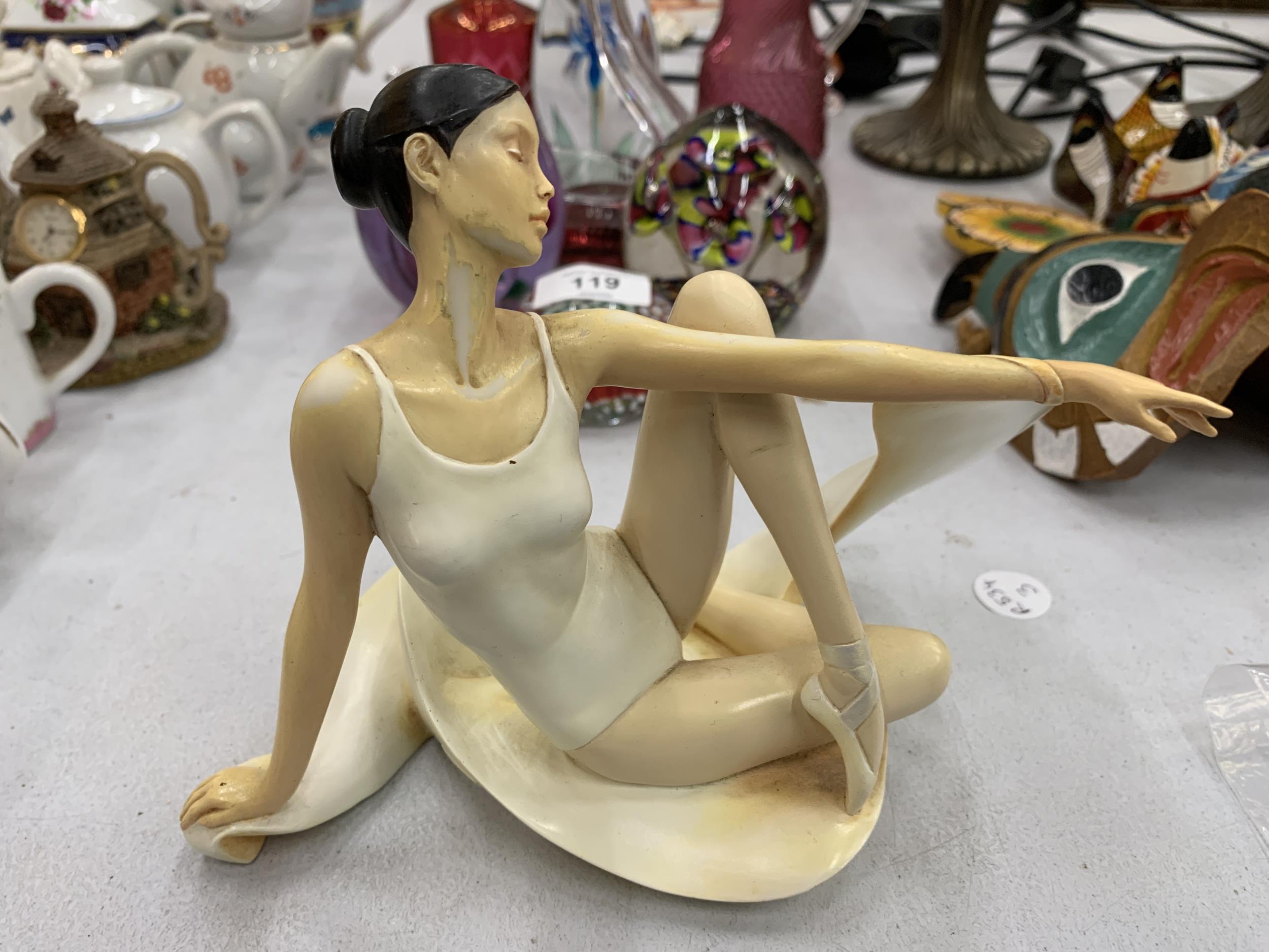 AN ART DECO "ART OF MOVEMENT" BALLERINA FIGURINE