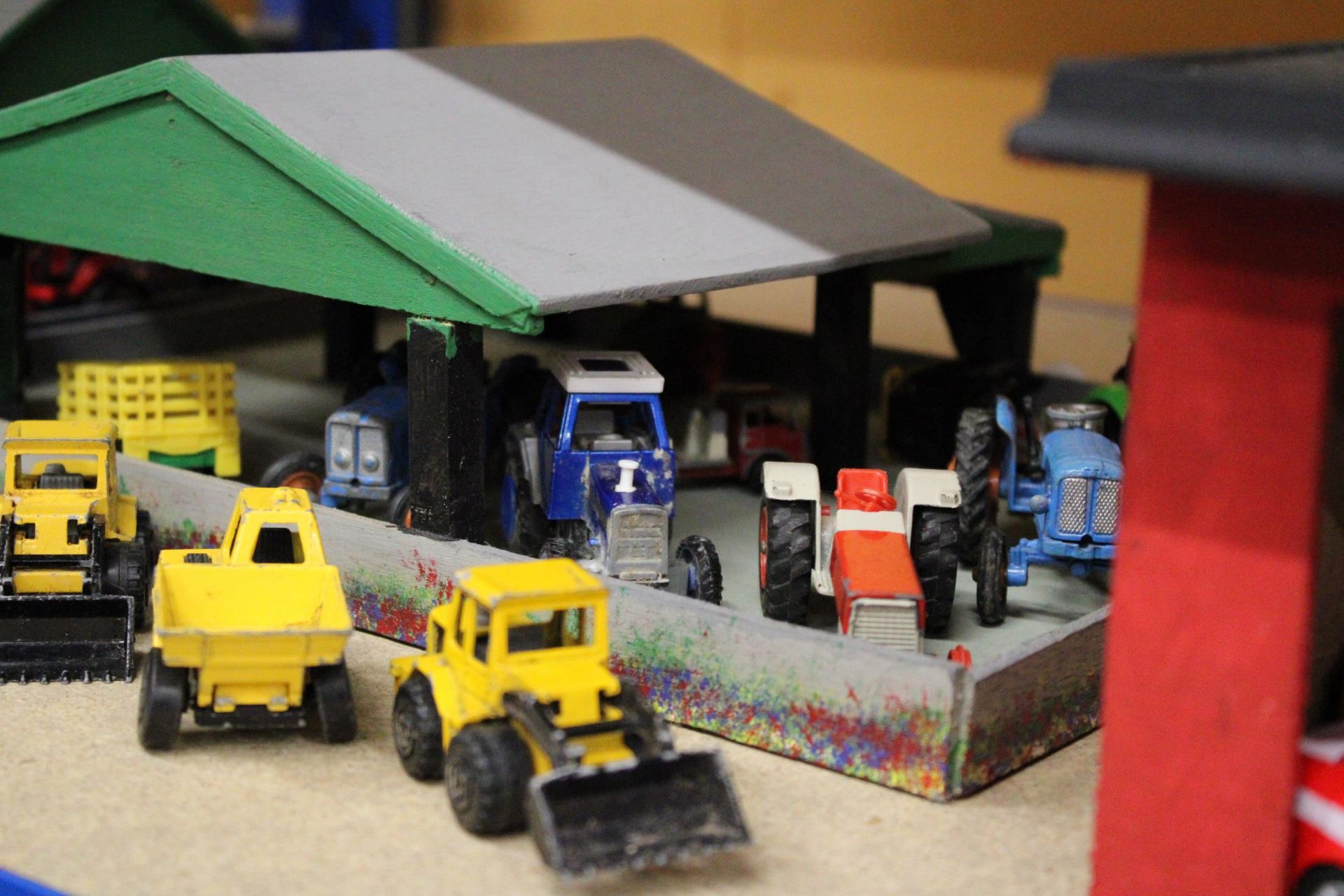 A SMALL FARM LAYOUT TO INCLUDE FARM RELATED VEHICLES ETC - Image 5 of 5