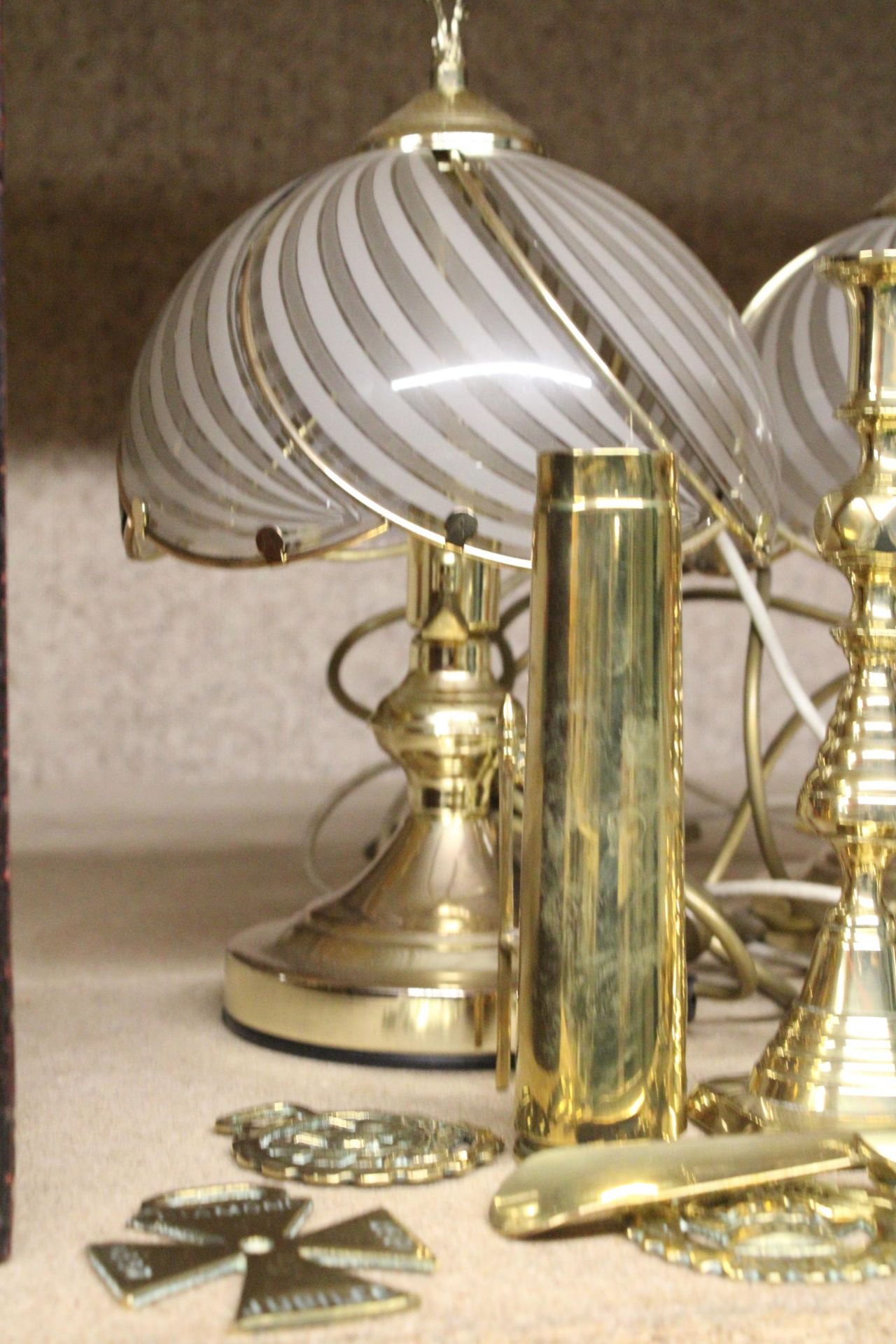 TWO BRASS TABLE LAMPS WITH GLASS SHADES, A PAIR OF CANDLESTICKS, LIDDED POT, ETC - Image 4 of 4