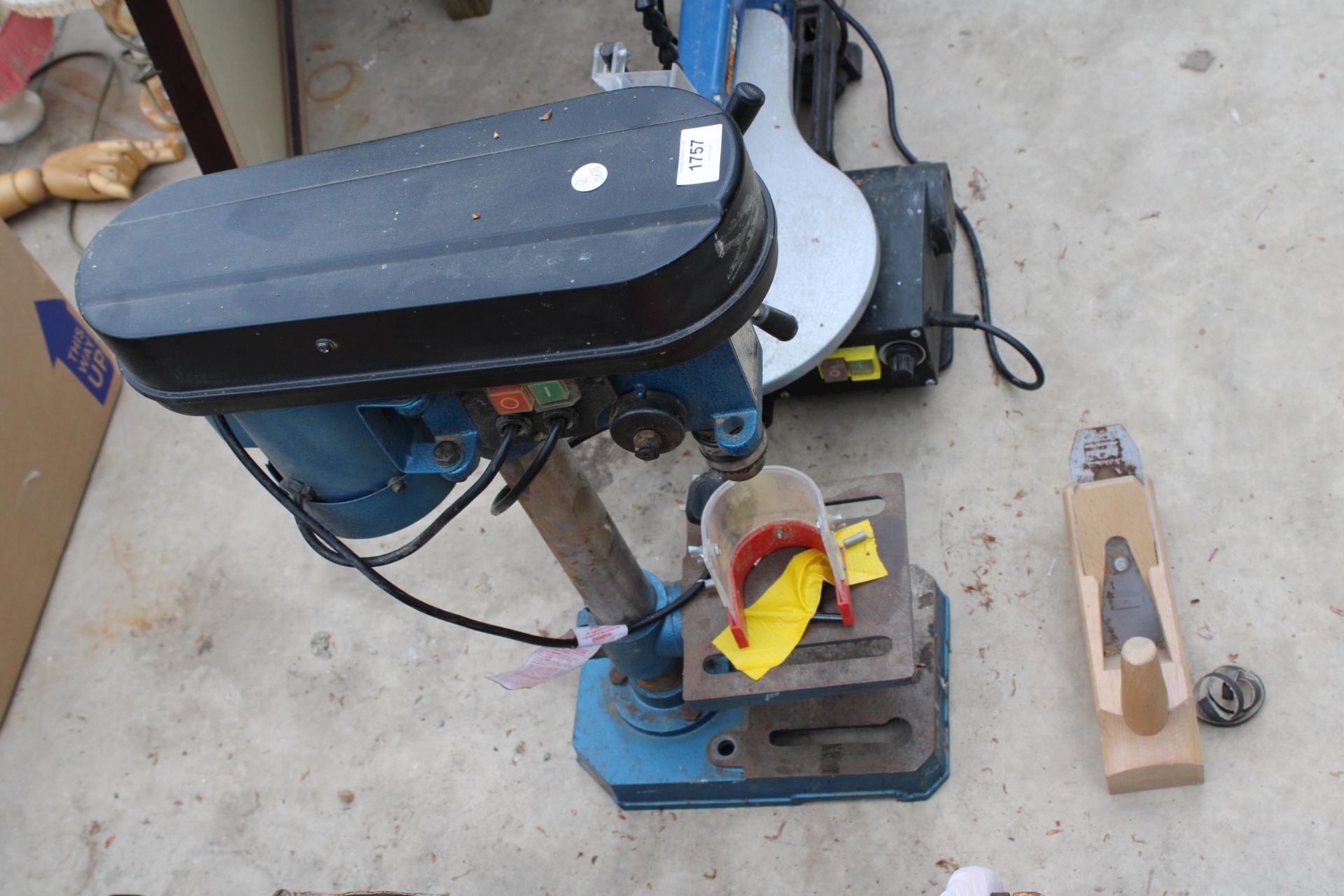 AN ELECTRIC BENCH TOP CLARKE PILLAR DRILL