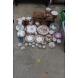 AN ASSORTMENT OF ITEMNS TO INCLUDE CERAMICS AND GLASS WARE ETC