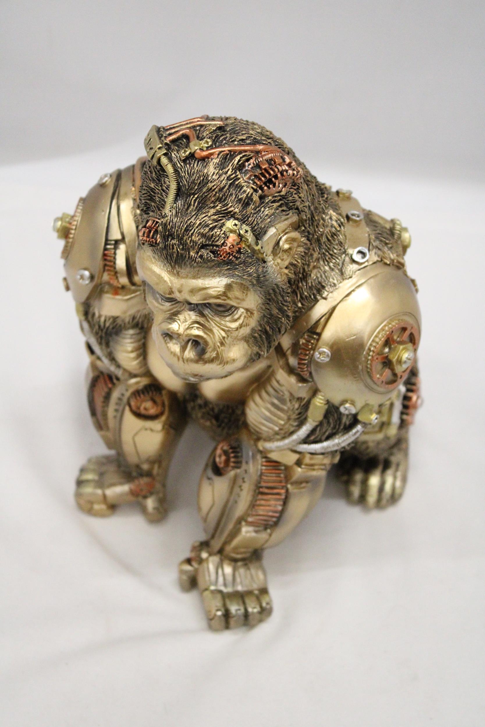 A MECHANICAL STYLE GORILLA - Image 6 of 6