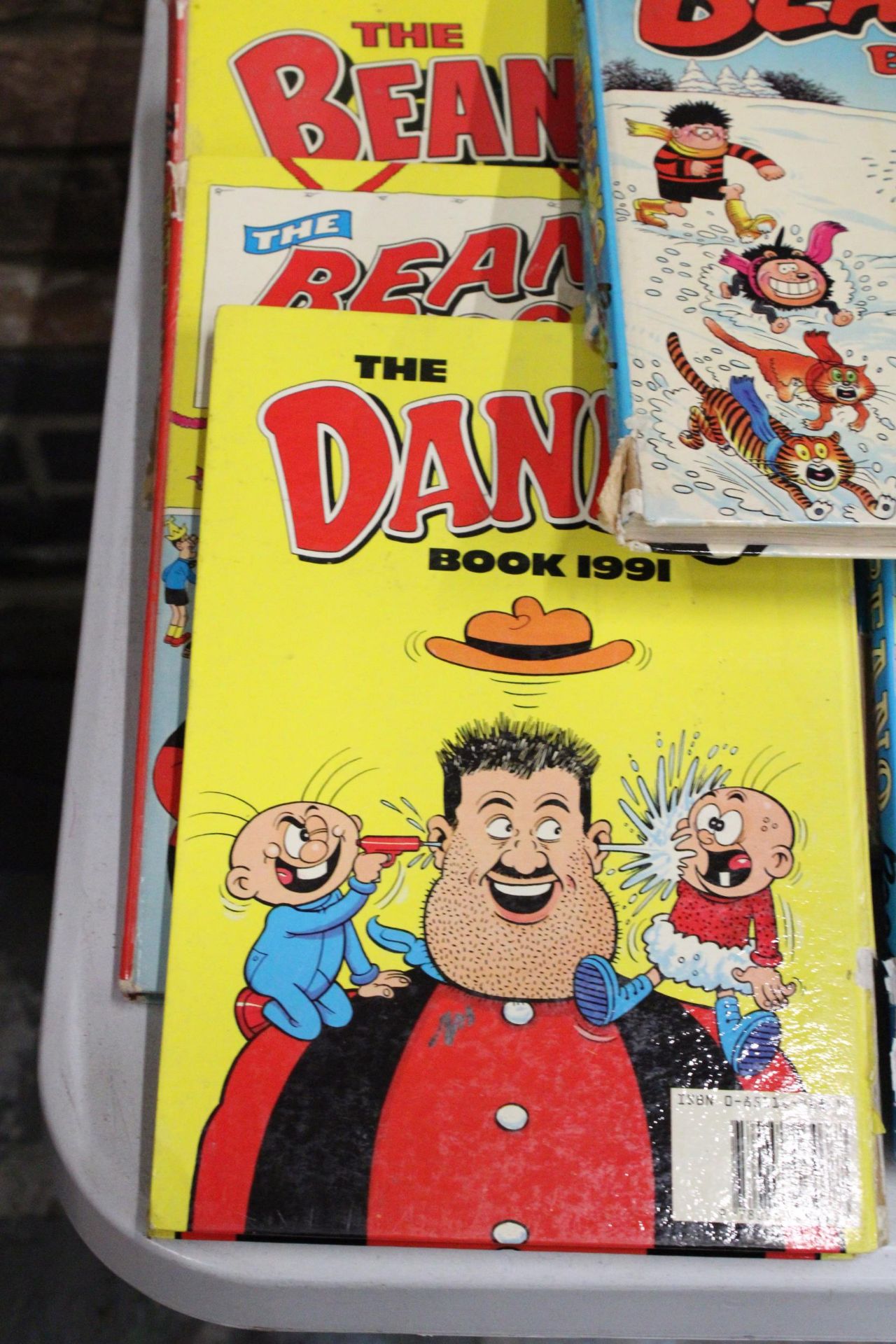 ELEVEN BEANO ANNUALS AND ONE DANDY - 1972 - 1997 - Image 3 of 6