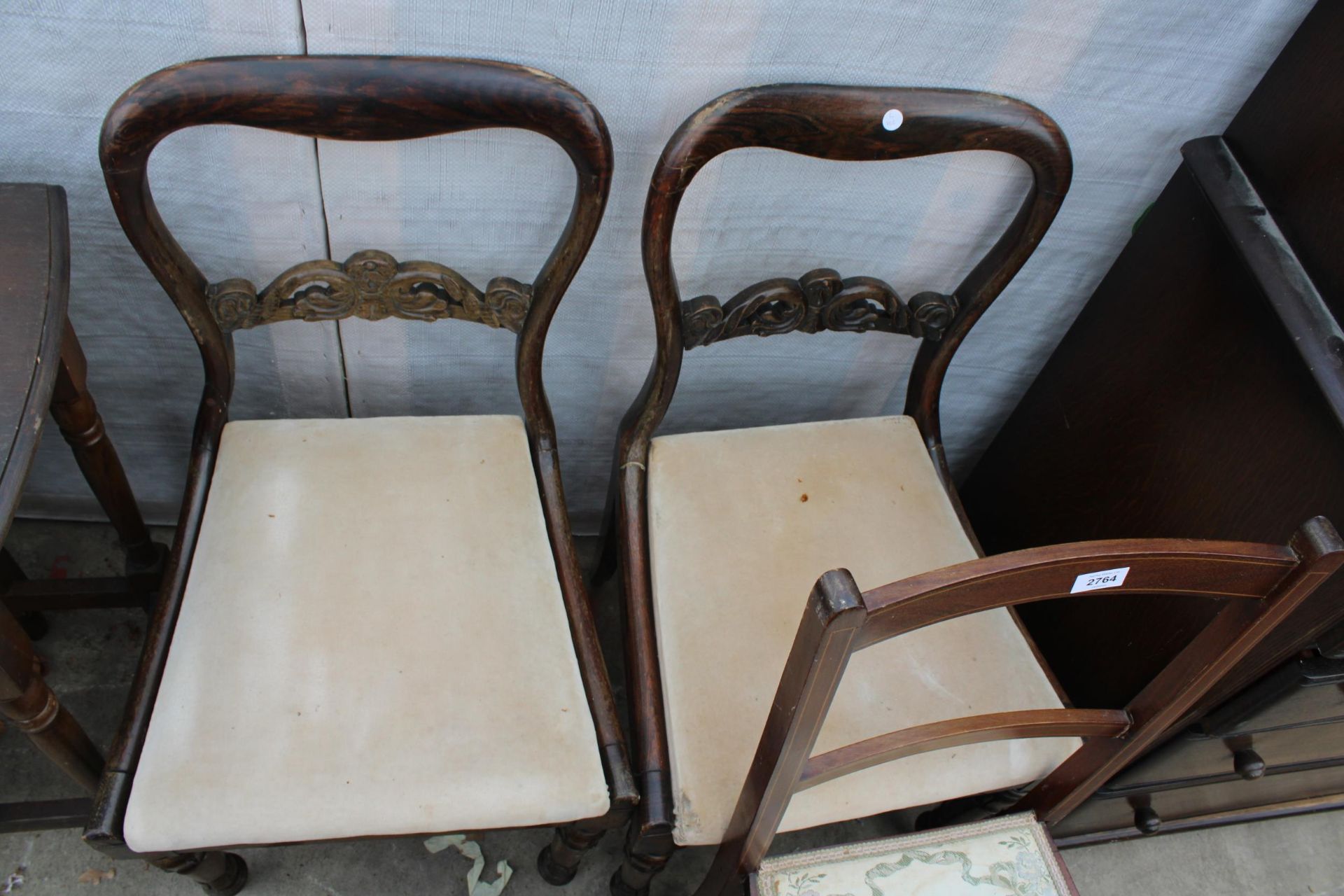 A PAIR OF VICTORIAN SIMULATED ROSEWOOD DINING CHAIRS AND TWO BEDROOM CHAIRS - Image 3 of 3