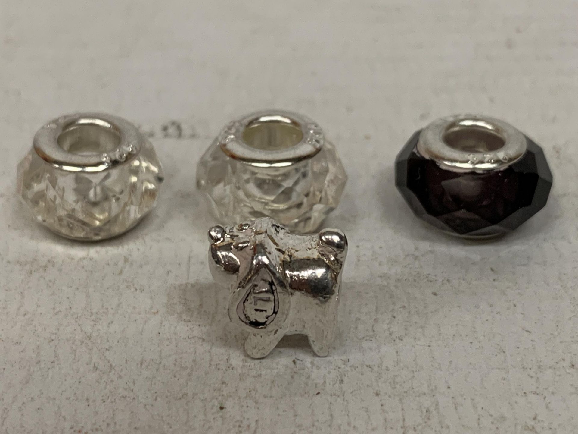 FIFTEEN PANDORA STYLE BEADS WITH 925 SILVER INNER - Image 4 of 5