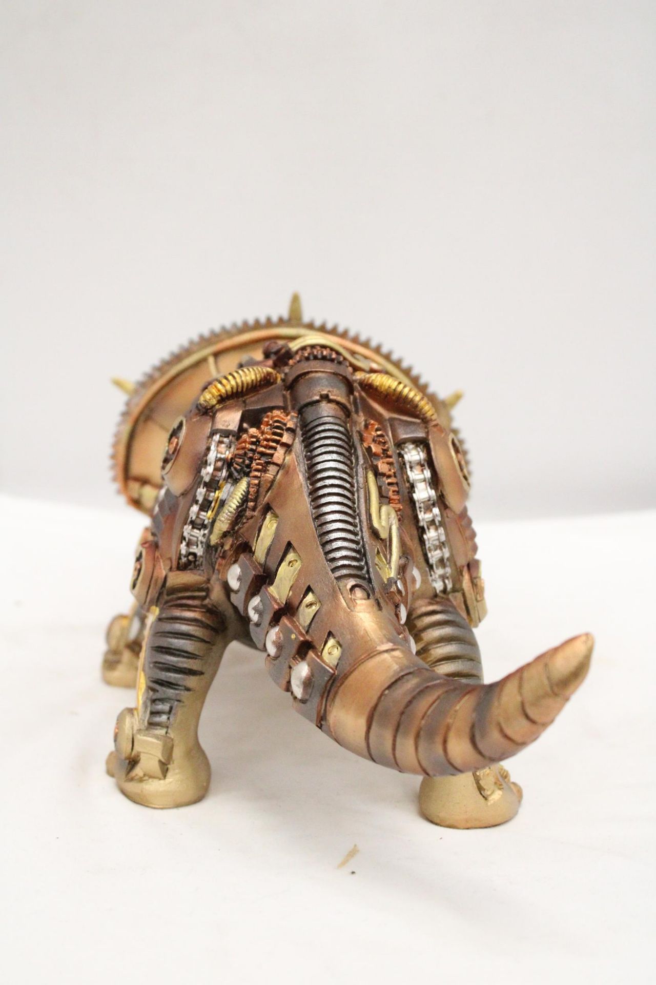 A MECHANICAL STYLE TRICERATOPS - Image 4 of 5