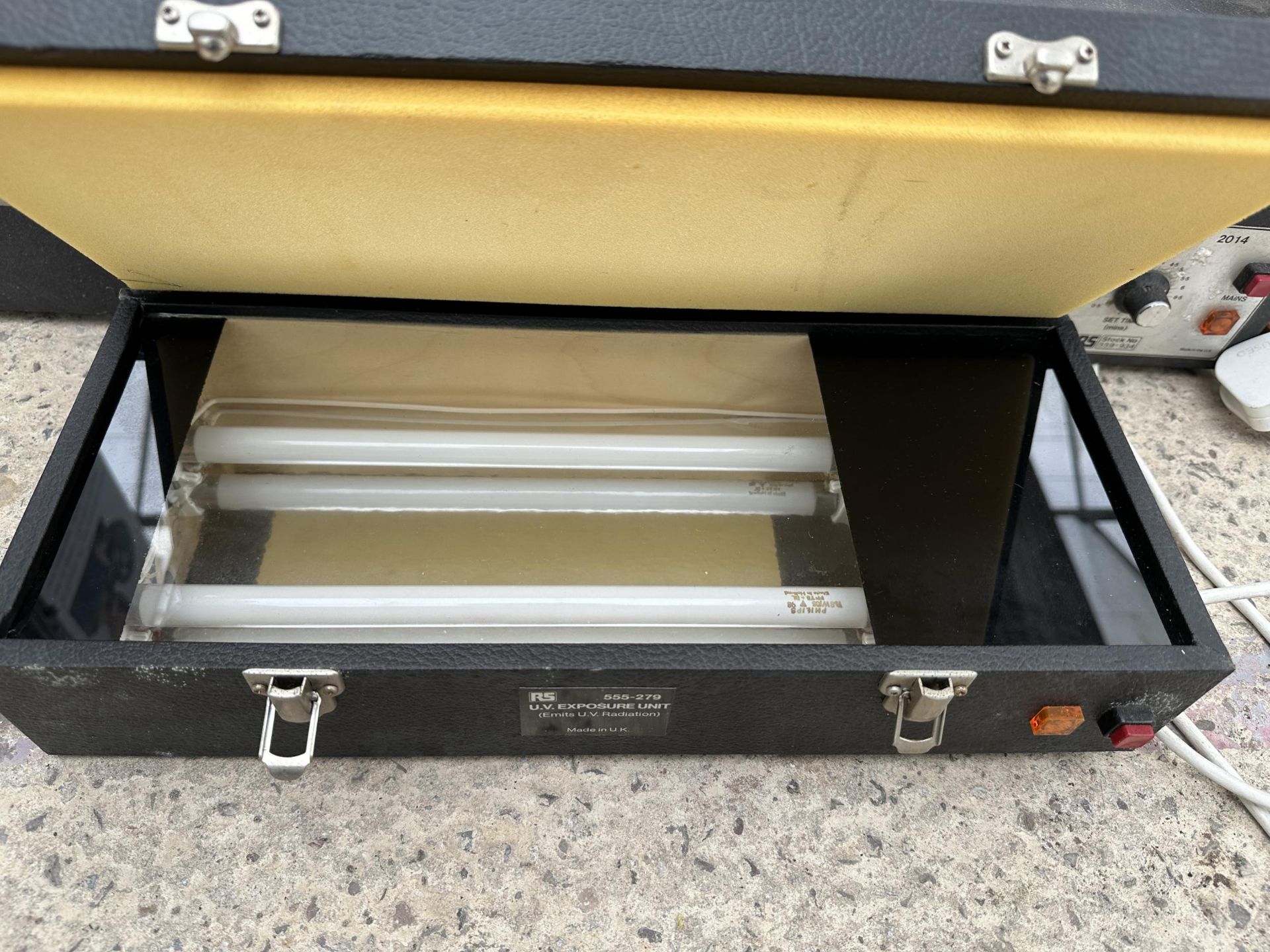 TWO UV EXPOSURE UNITS AND A RECORD PLAYER - Image 2 of 5