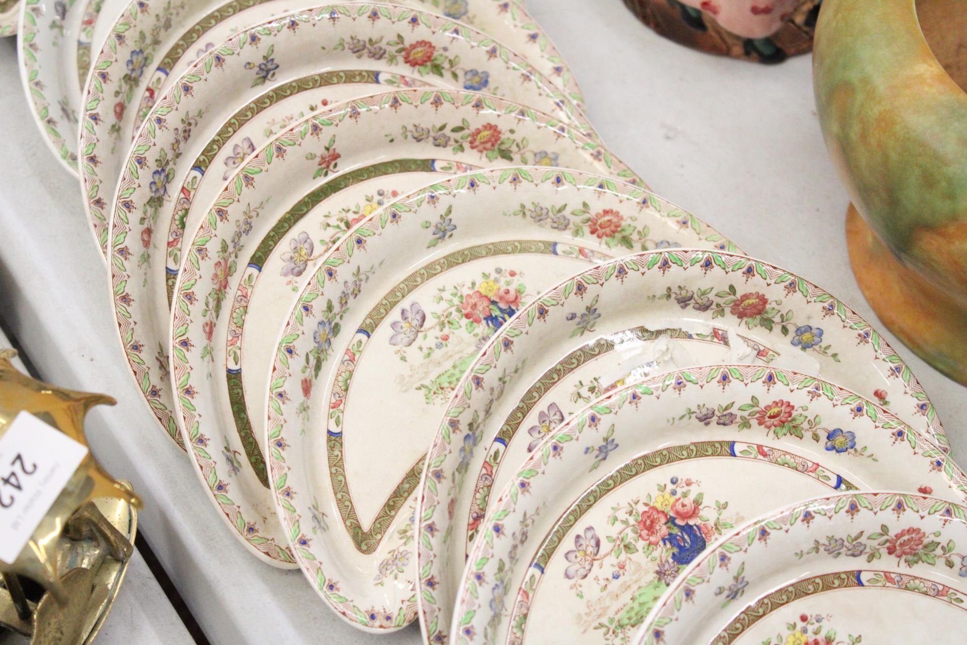 ELEVEN SPODE "COPELAND LATE - LYON" CRESCENT SHAPED PLATES - Image 4 of 5
