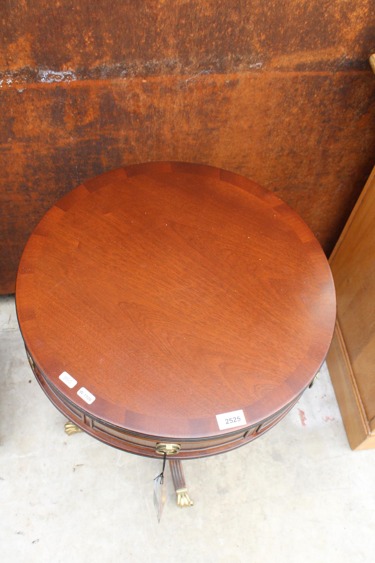 A MAHOGANY AND CROSSBANDED DRUM TABLE BY J. SYDNEY-SMITH ENCLOSING TWO DRAWERS 19.5" DIAMETER, - Image 3 of 3