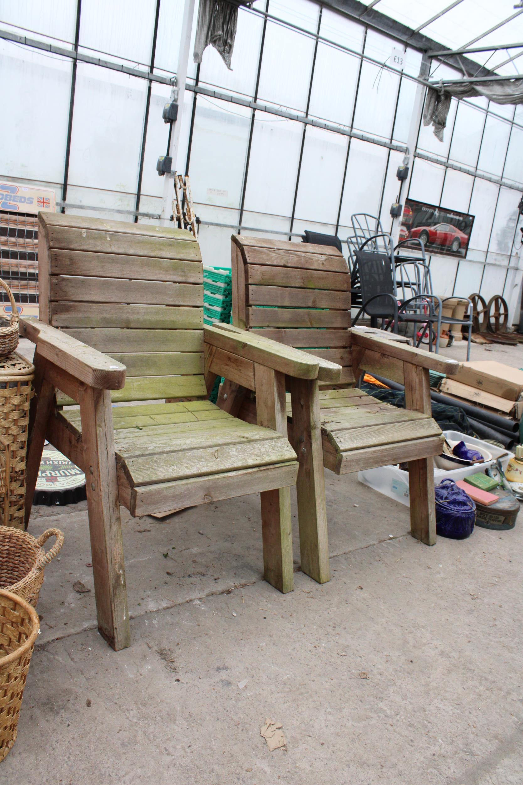 A PAIR OF LARGE WOODEN GARDEN CHAIRS - Image 2 of 2