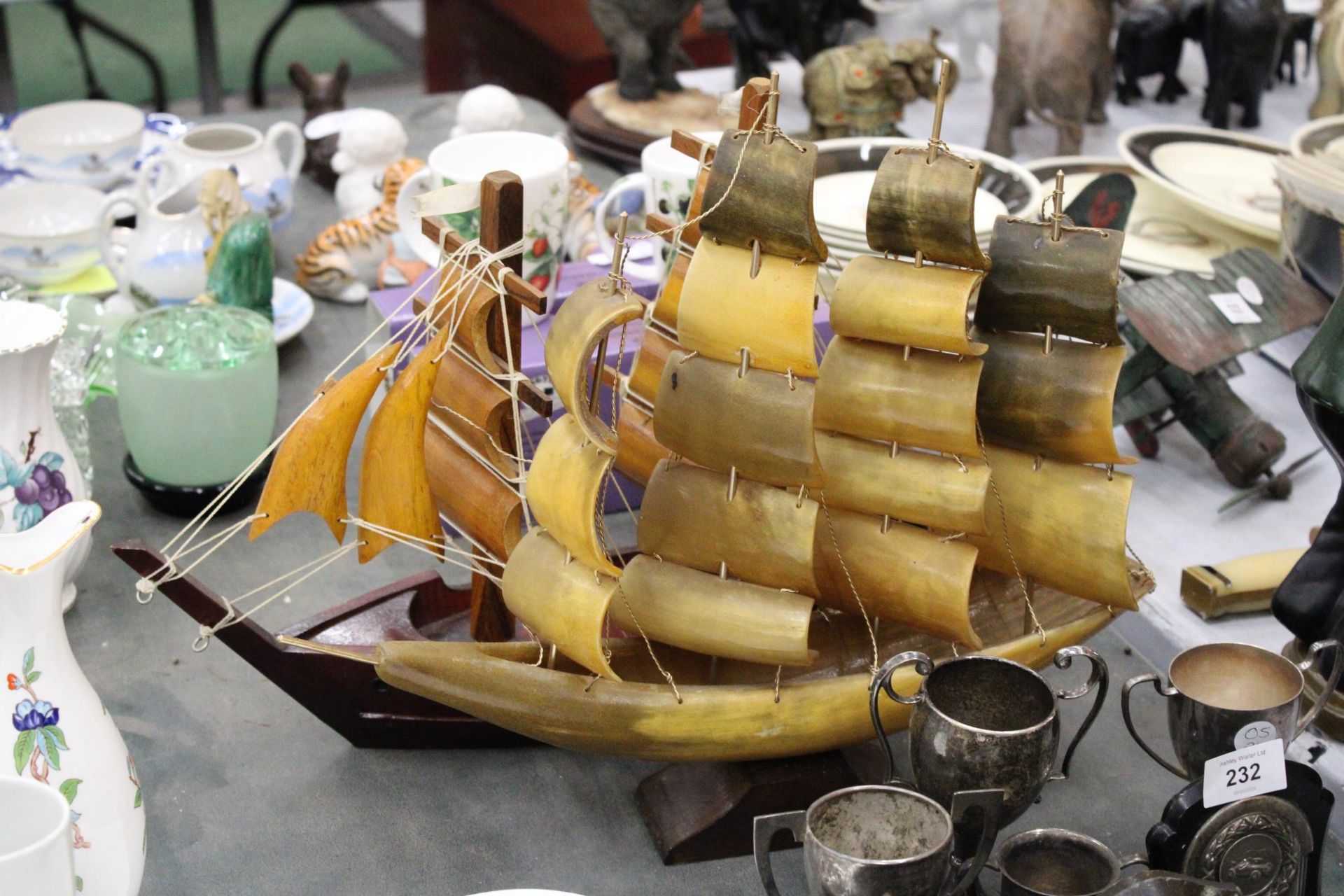 TWO MODELS OF SHIPS TO INCLUDE ONE WOODEN AND ONE HORN