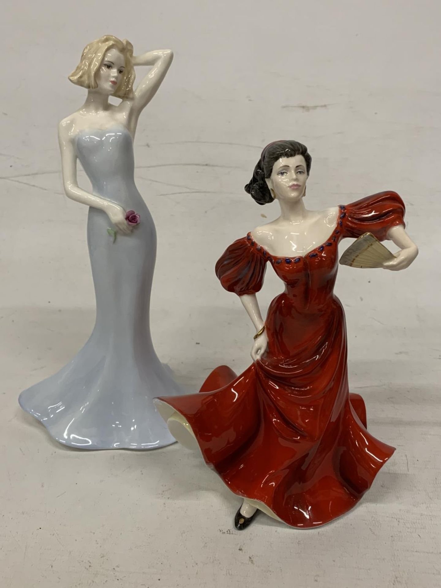 TWO COALPORT FIGURINES - SILHOUETTES "GILLIAN" AND LADIES OF FASHION "ROMANY DANCE"
