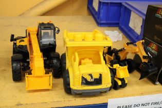 FIVE CAT AND JCB TOY VEHICLES