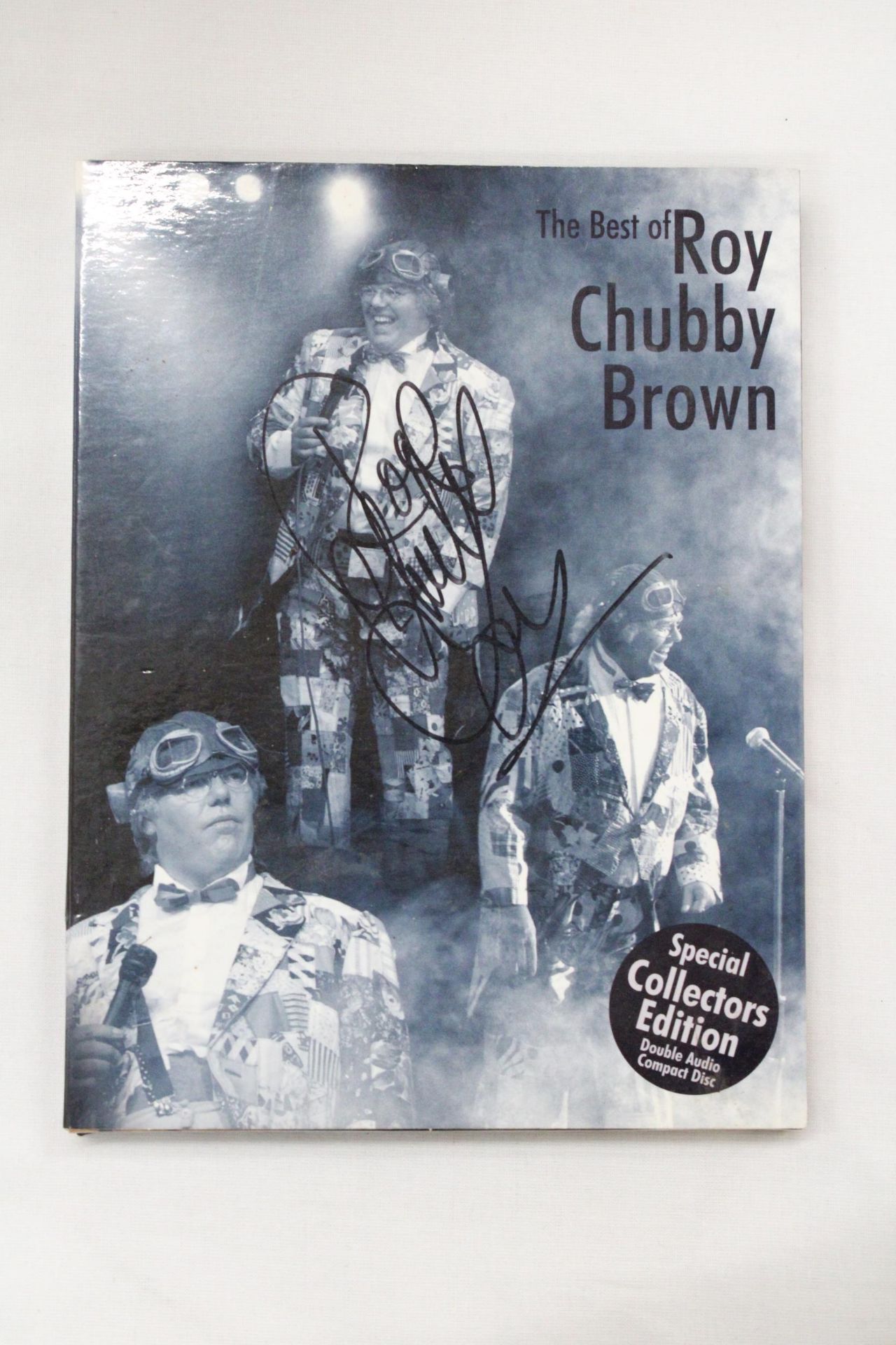 A SPECIAL DOUBLE COLLECTORS EDITION DVD OF THE BEST OF ROY CHUBBY BROWN, SIGNED TO THE FRONT