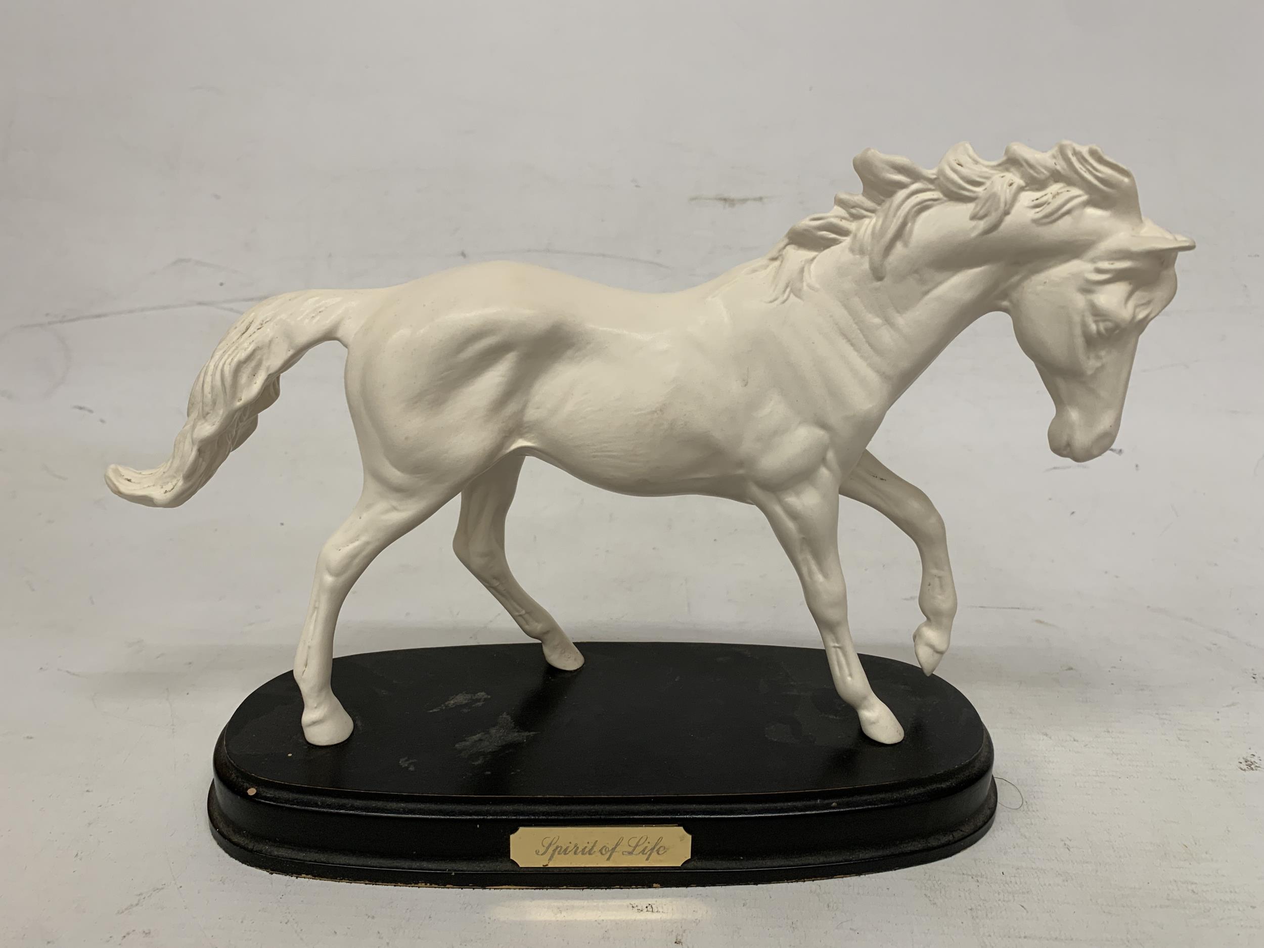 A ROYAL DOULTON "SPIRIT OF LIFE" FIGURE OF A HORSE ON WOODEN PLINTH