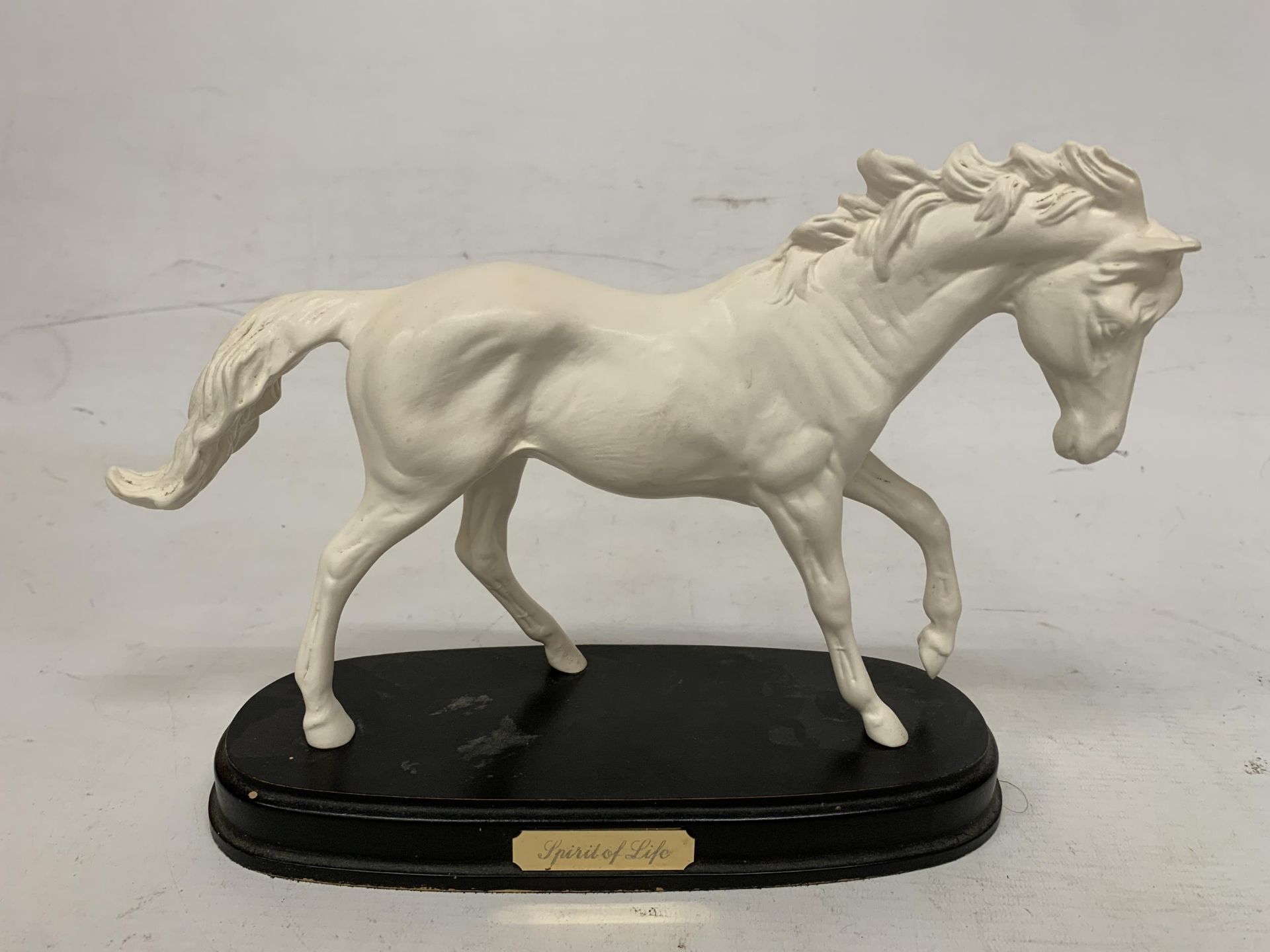 A ROYAL DOULTON "SPIRIT OF LIFE" FIGURE OF A HORSE ON WOODEN PLINTH