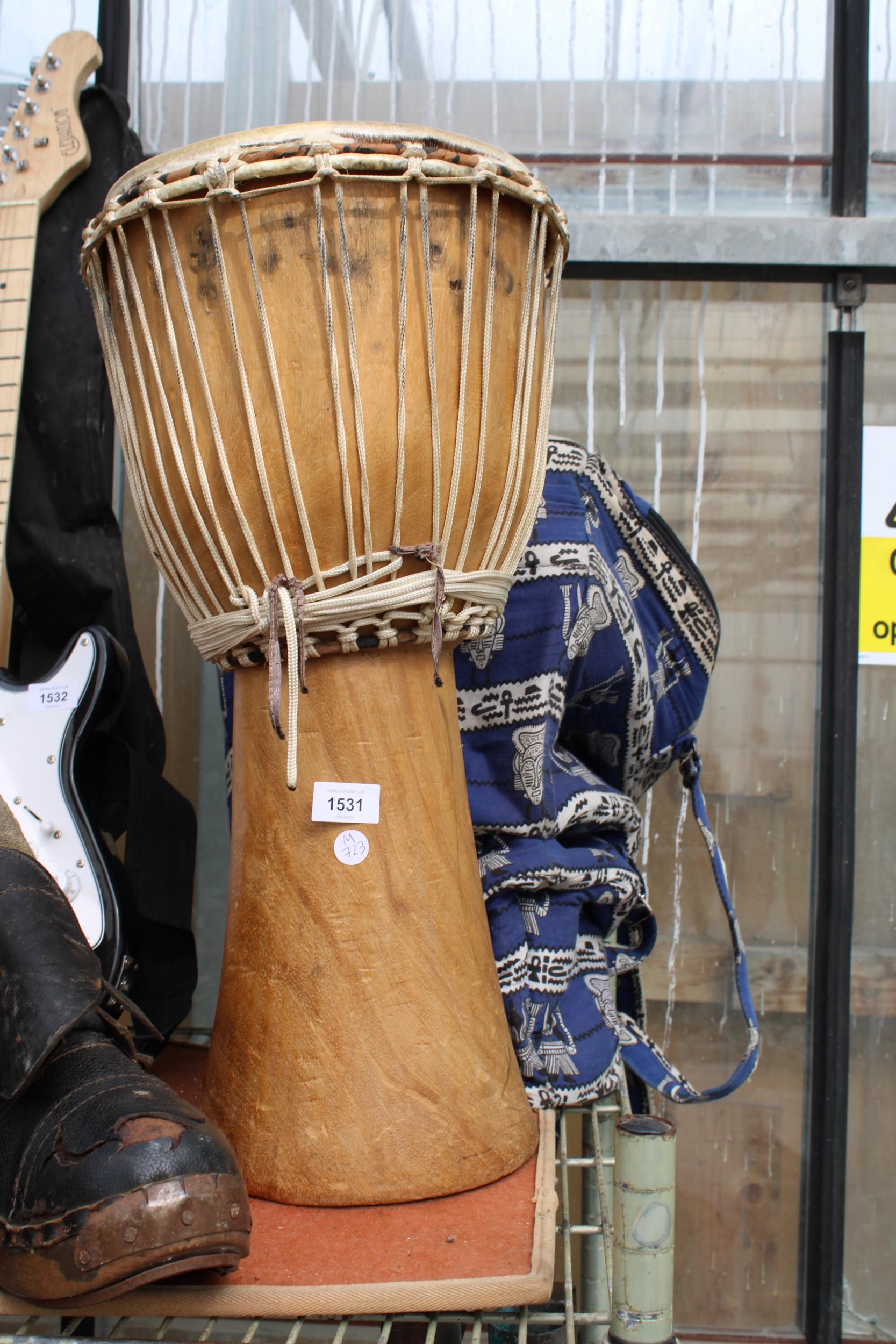 A VINTAGE BONGO DRUM WITH CARRY CASE