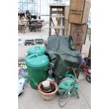 AN ASSORTMENT OF GARDEN ITEMS TO INCLUDE PLANT POTS, A HOSE REEL AND A WOODEN STEP LADDER ETC